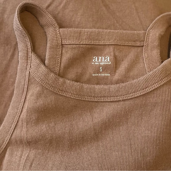ANA Chocolate Brown Ribbed Knit Semi-Cropped Tank Top Sz Small in EUC - Picture 5 of 6